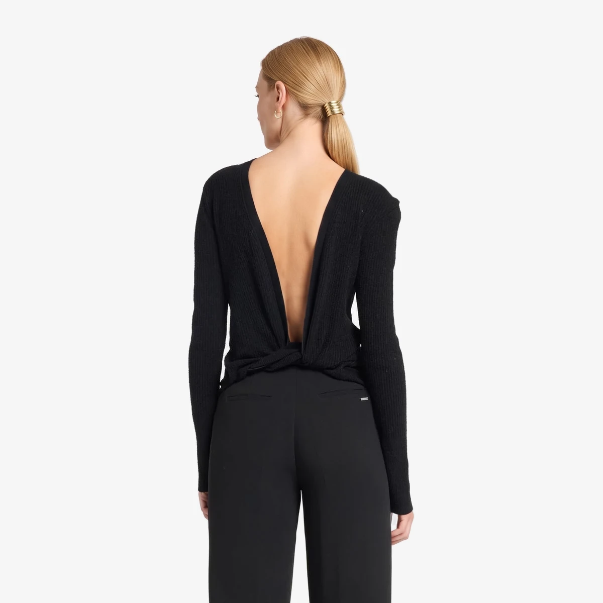 Long-sleeved jumper view 2