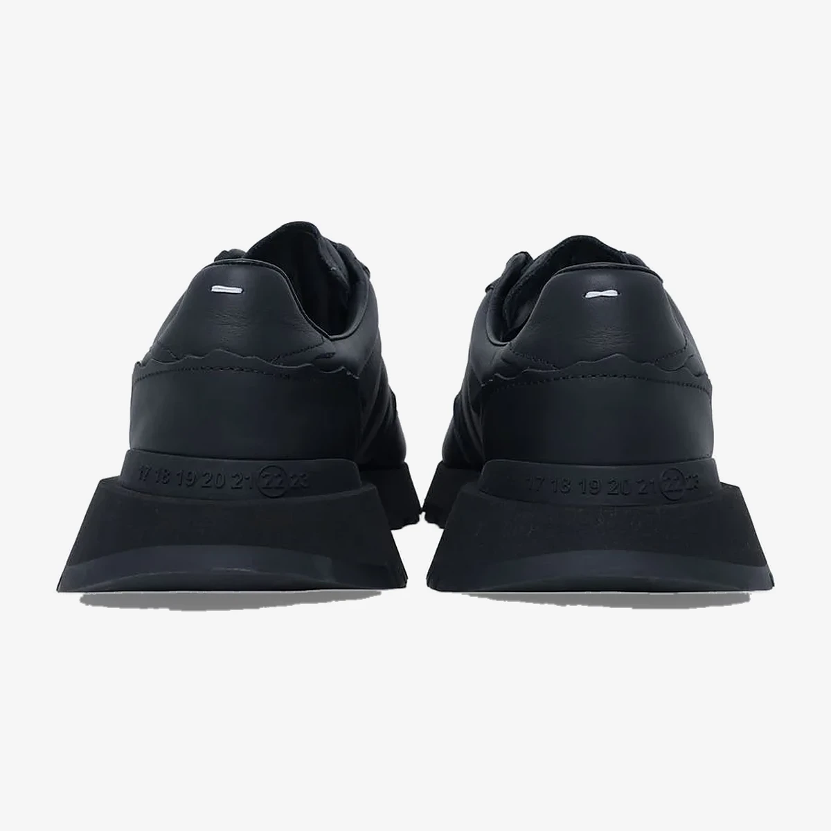 Maison Margiela Sneakers in Black