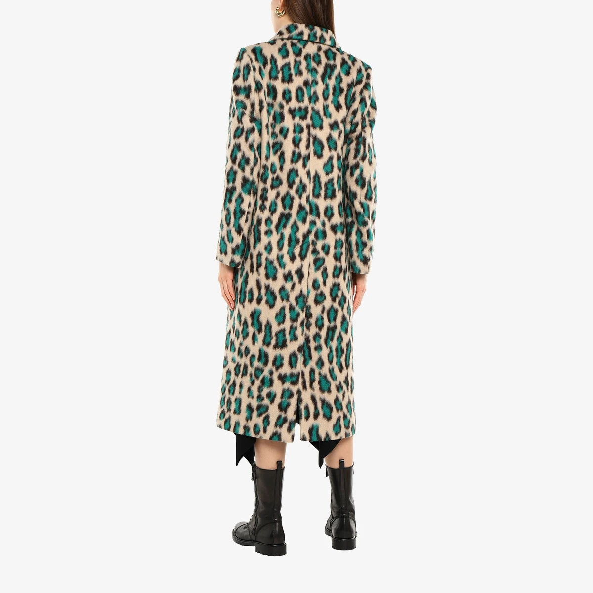 Coat ხედი 3