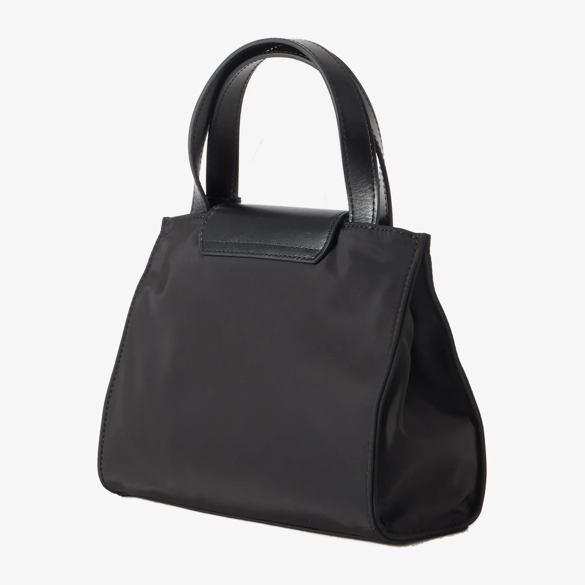 Tote view 3