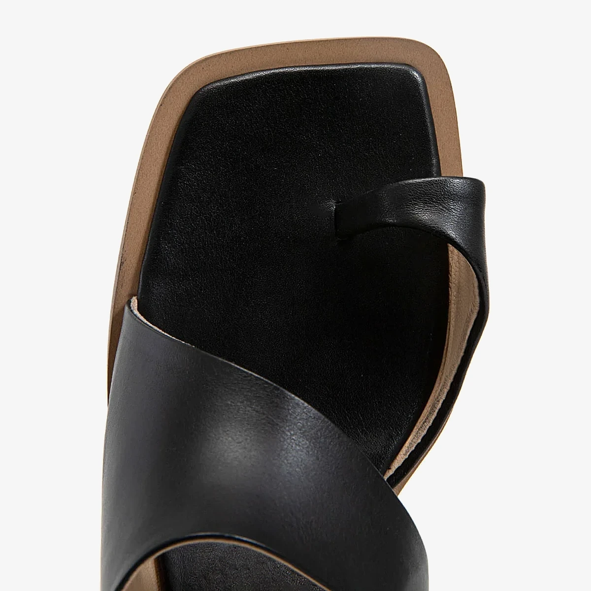 Leather Toe-Post Sandals ხედი 4