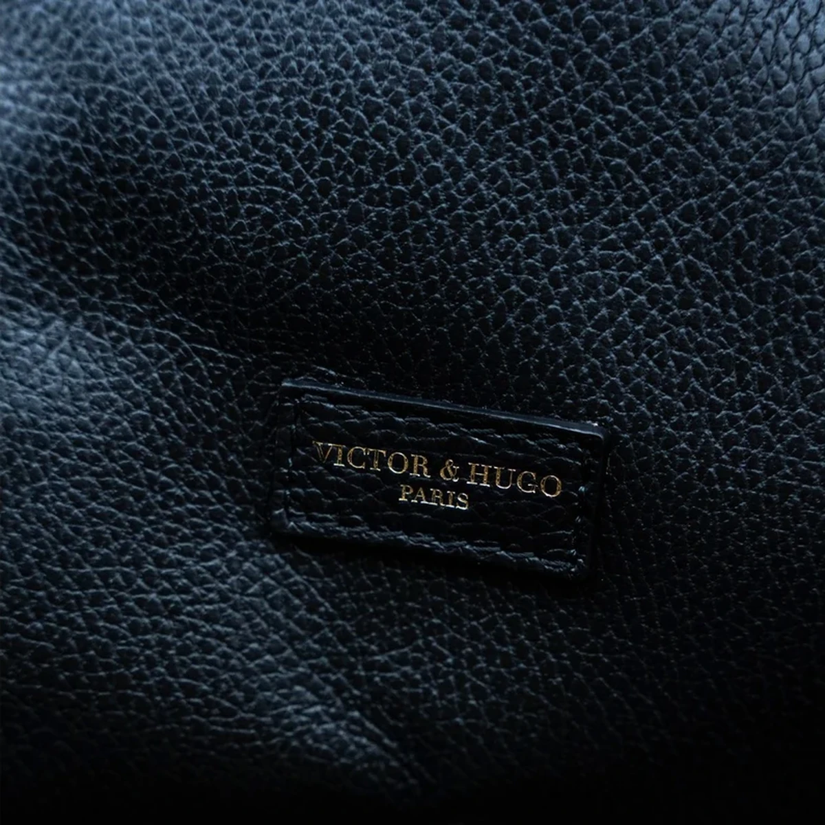Victor & Hugo Zelie Leather Shoulder Bag in Black