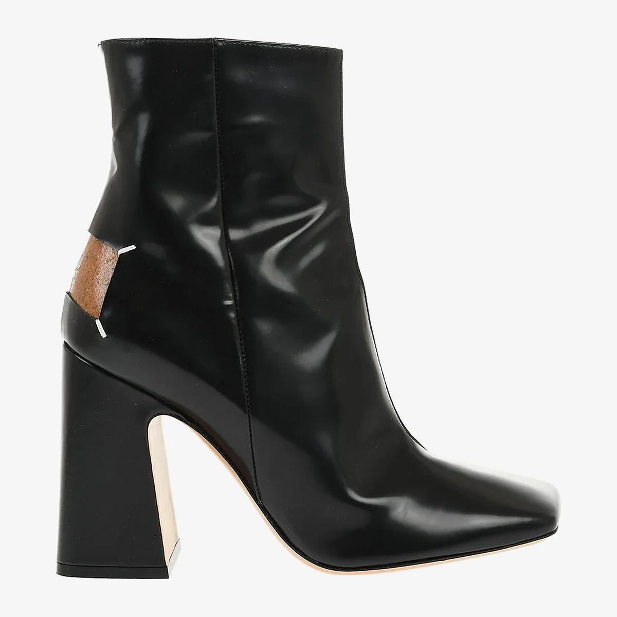 MM22 Brushed Leather Ankle Boots ხედი 2