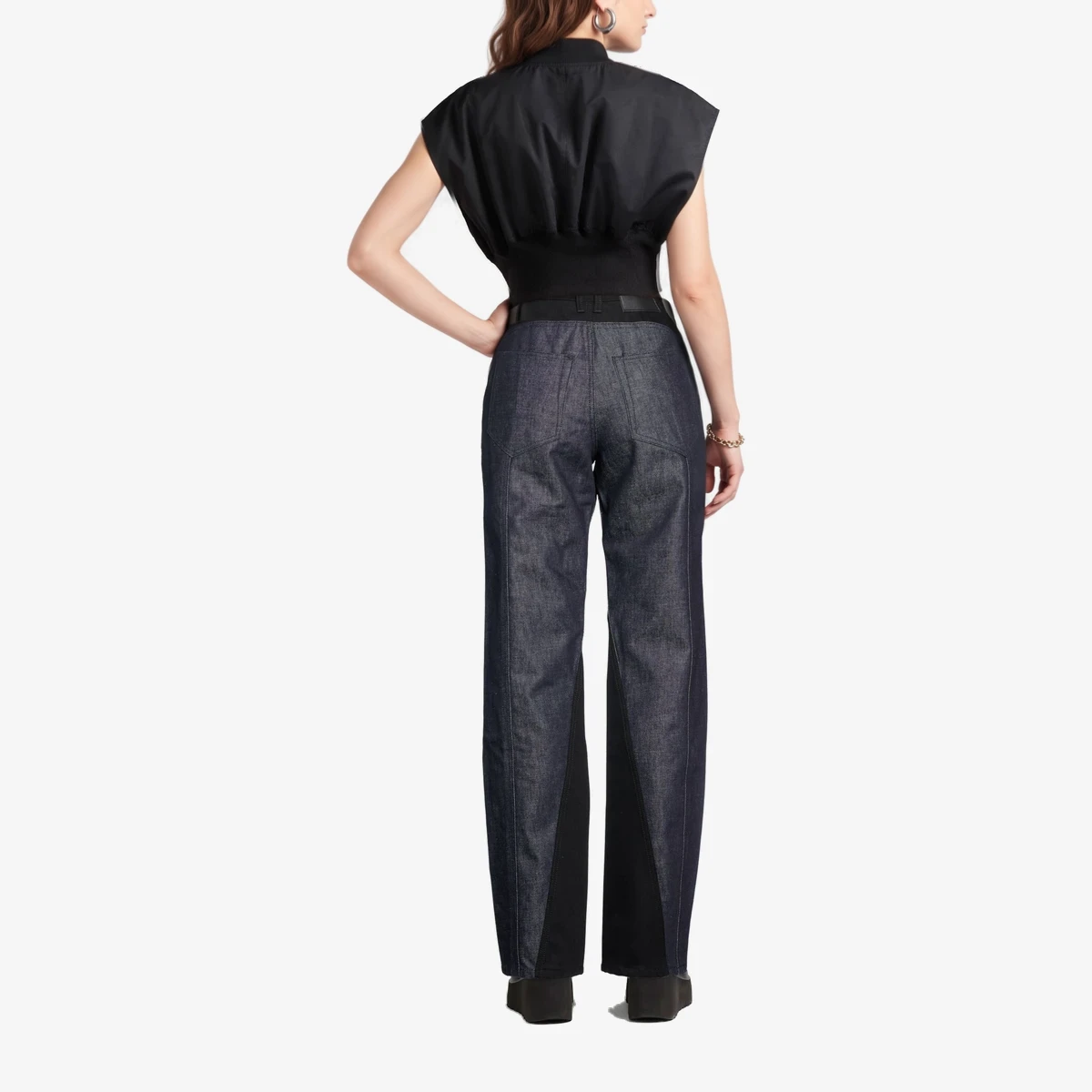 Two-Tone Panelled Straight-Leg Jeans view 3