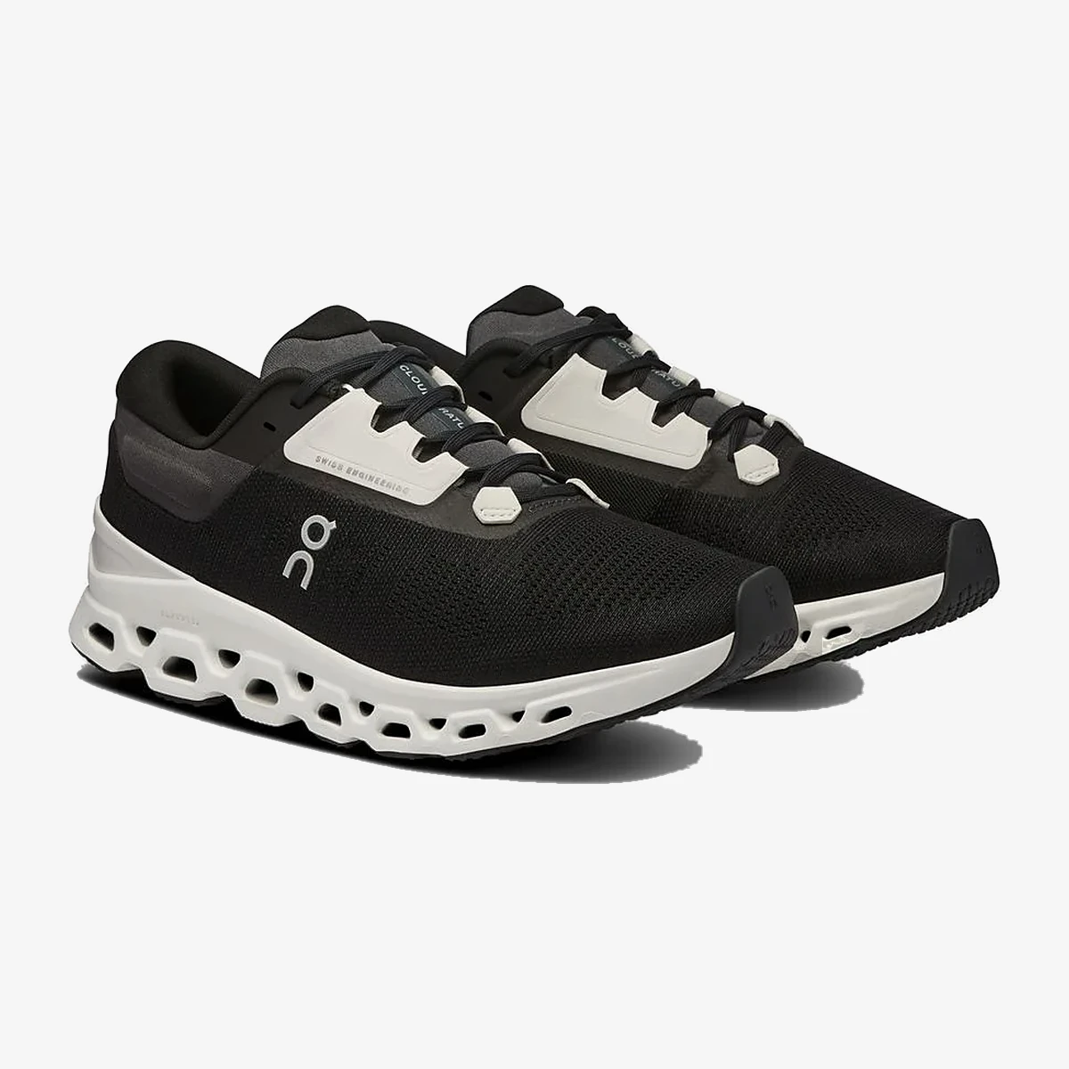 On Cloudstratus 3 Running Sneakers in Black