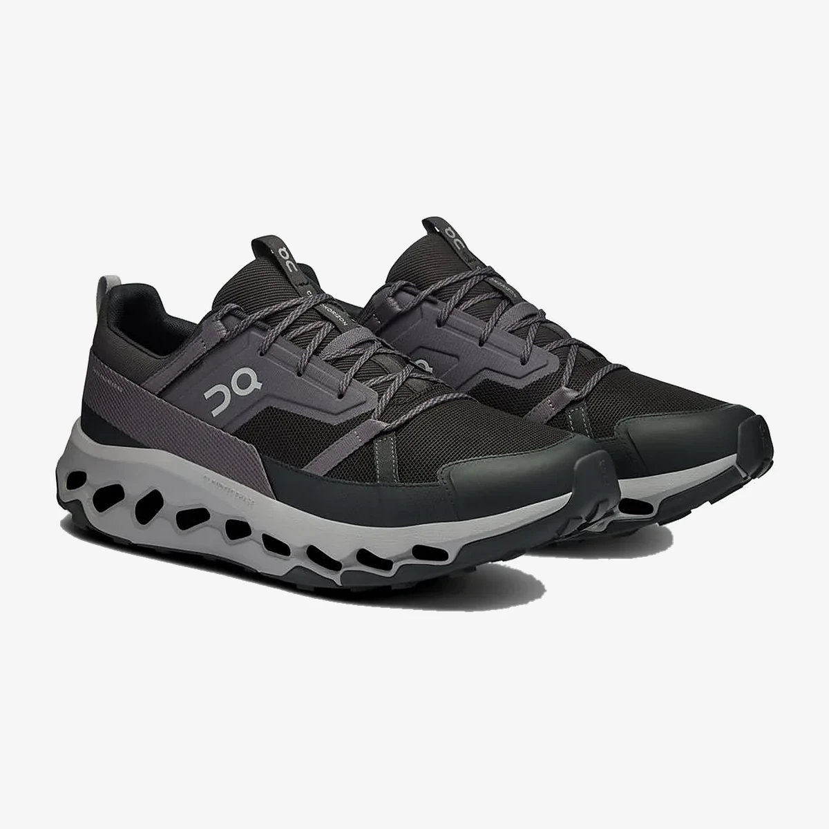 On Cloudhorizon Hiking Shoes in Black