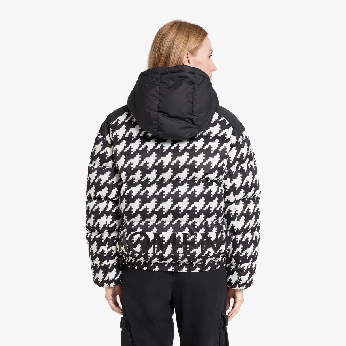 Perfect Moment Houndstooth Hooded Down Ski Jacket in Black